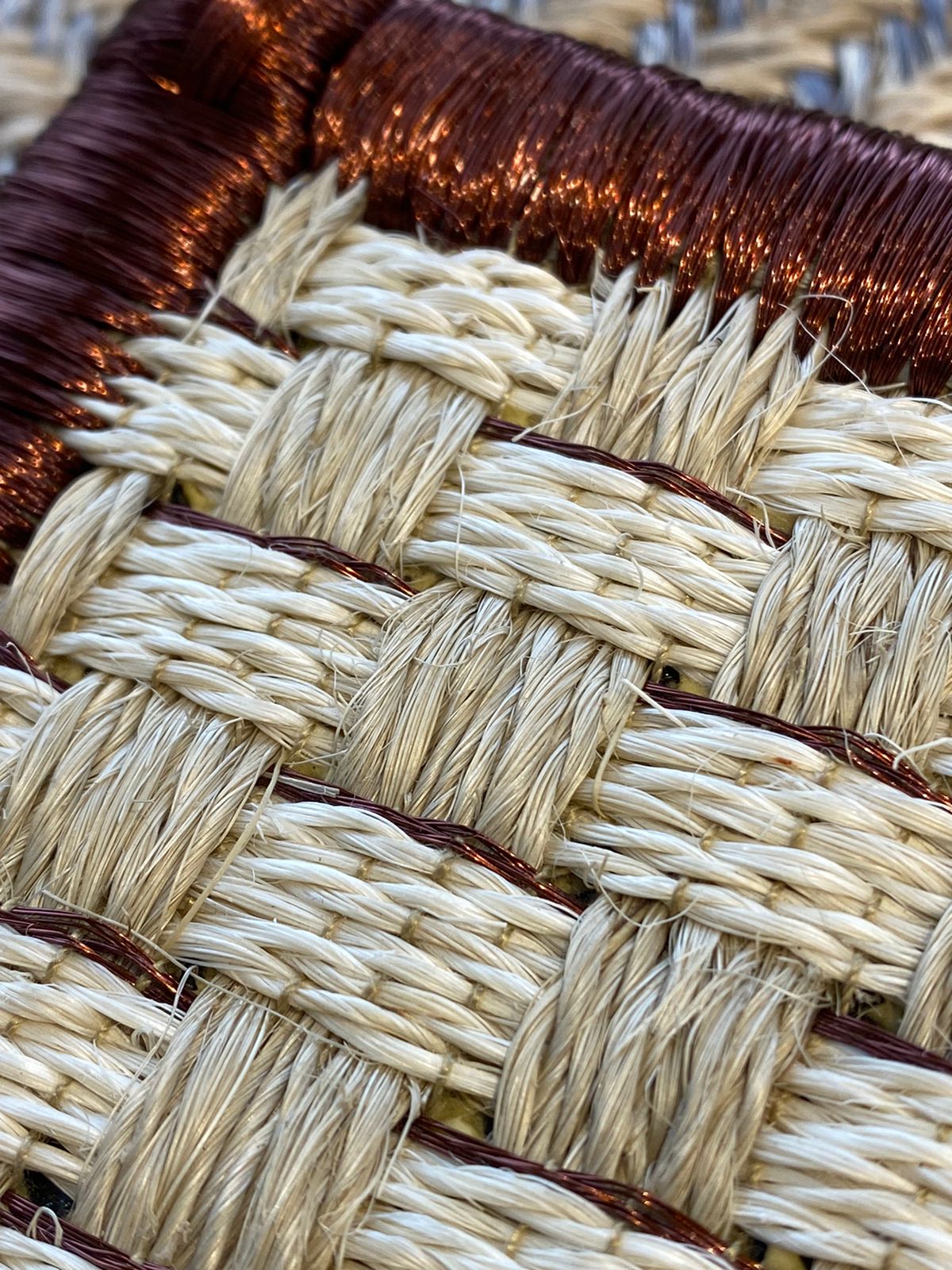 Tapete Tejido canasto en Fique con Cobre Uva